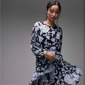 Topshop Black and White Long Sleeve Bishop Sleeve Dress